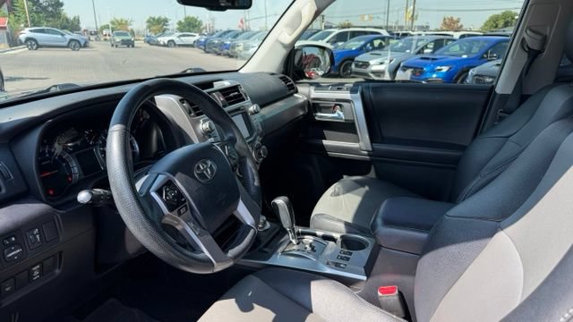 Used 2018 Toyota 4Runner SR5 Premium AWD/4WD image 15