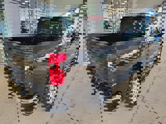 New 2025 Chevrolet Silverado 1500 LT w/ Z71 Off-Road Package image 9