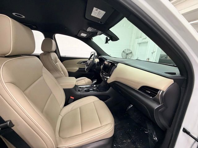 Certified 2022 Chevrolet Traverse Premier image 32