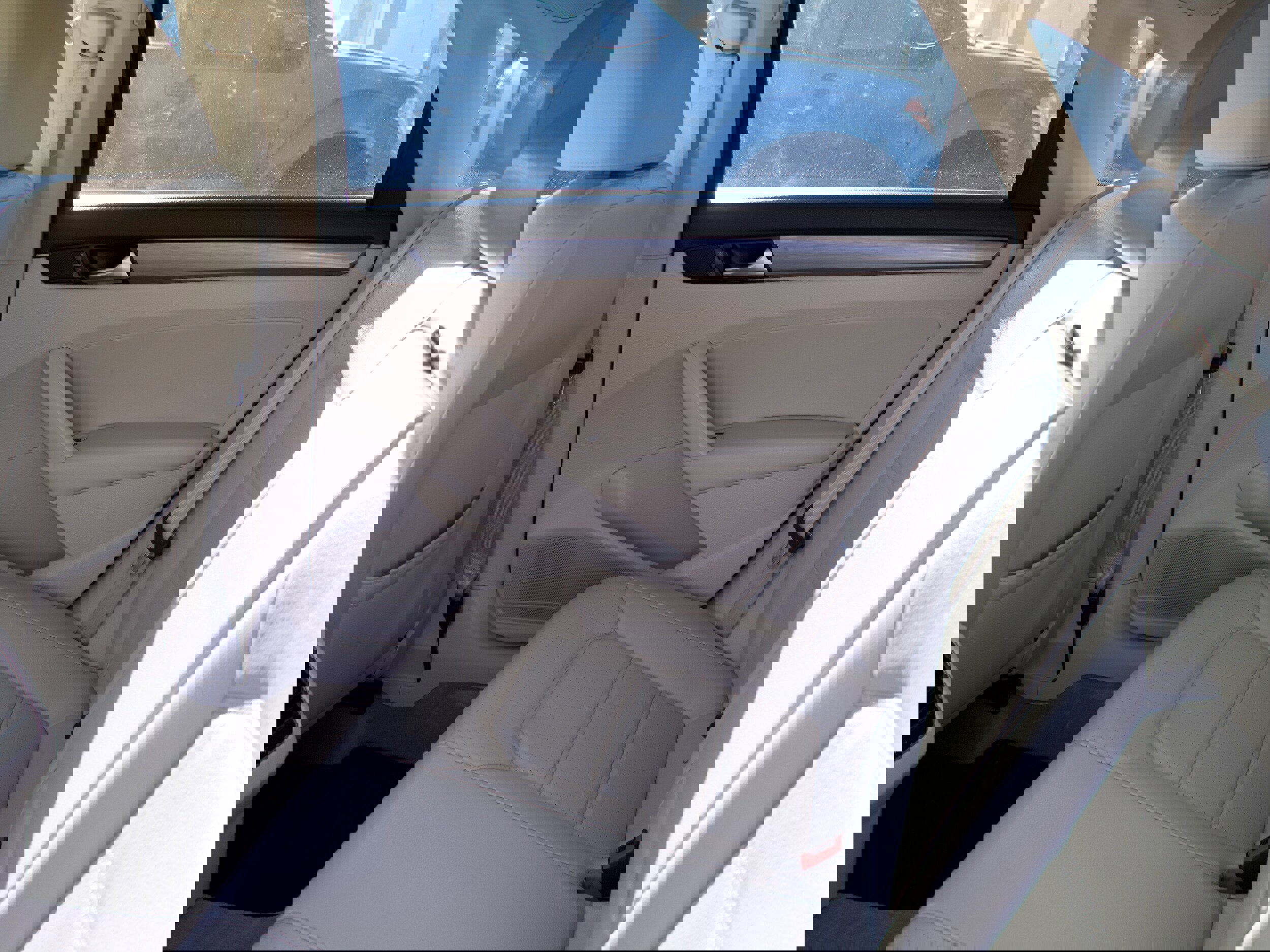 Used 2015 Volkswagen Passat TDI SE image 26