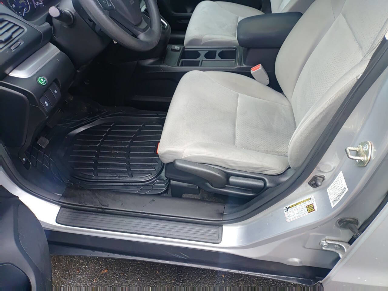 Used 2015 Honda CR-V LX image 9