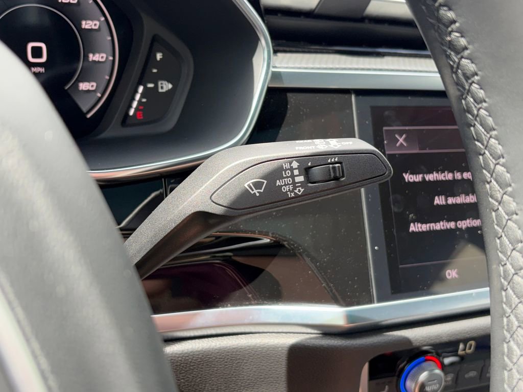 Used 2024 Audi Q3 2.0T Premium Plus w/ Premium Plus Package image 15