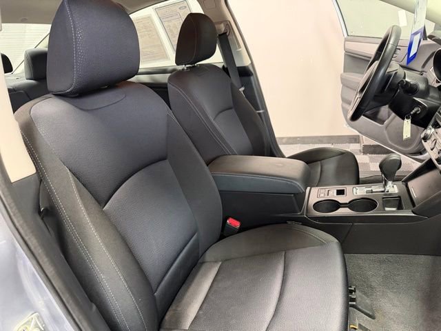 Used 2017 Subaru Legacy 2.5i w/ Alloy Wheel Package AWD/4WD image 23