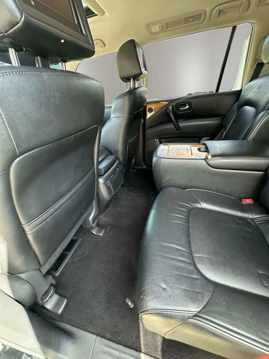 Used 2013 INFINITI QX56 4WD w/ Theater Pkg image 8