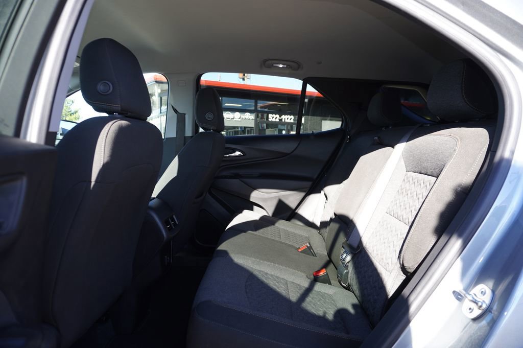 Used 2023 Chevrolet Equinox LT image 25