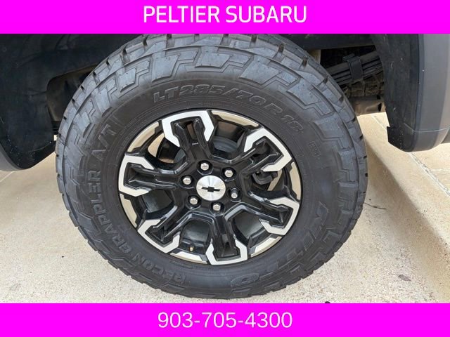 Used 2024 Chevrolet Silverado 1500 ZR2 w/ Technology Package AWD/4WD image 4