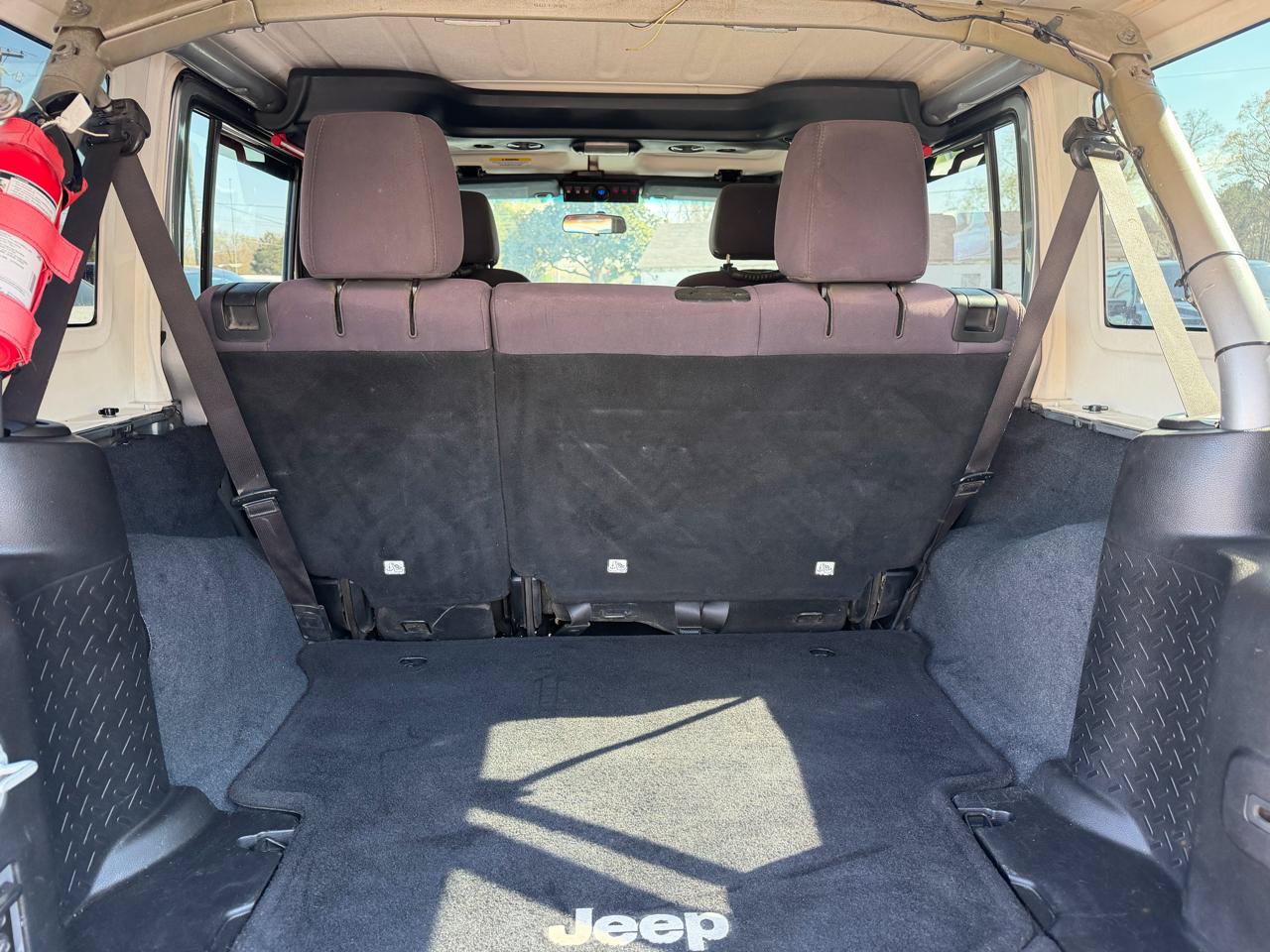 Used 2013 Jeep Wrangler Unlimited Sport w/ Connectivity Group AWD/4WD image 11