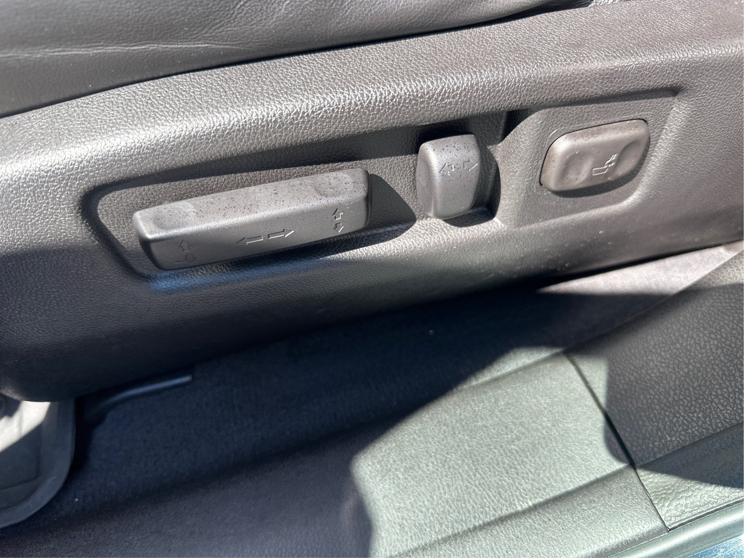 Used 2013 Acura MDX w/ Advance & Entertainment Pac AWD/4WD image 19
