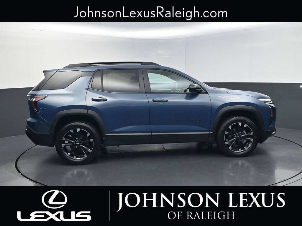 Used 2025 Chevrolet Equinox RS w/ Convenience Package III FWD image 6