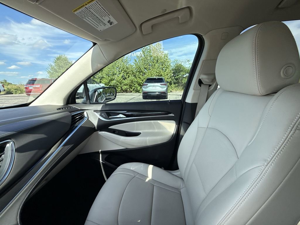 Certified 2023 Buick Enclave Essence w/ Experience Buick Package FWD image 15