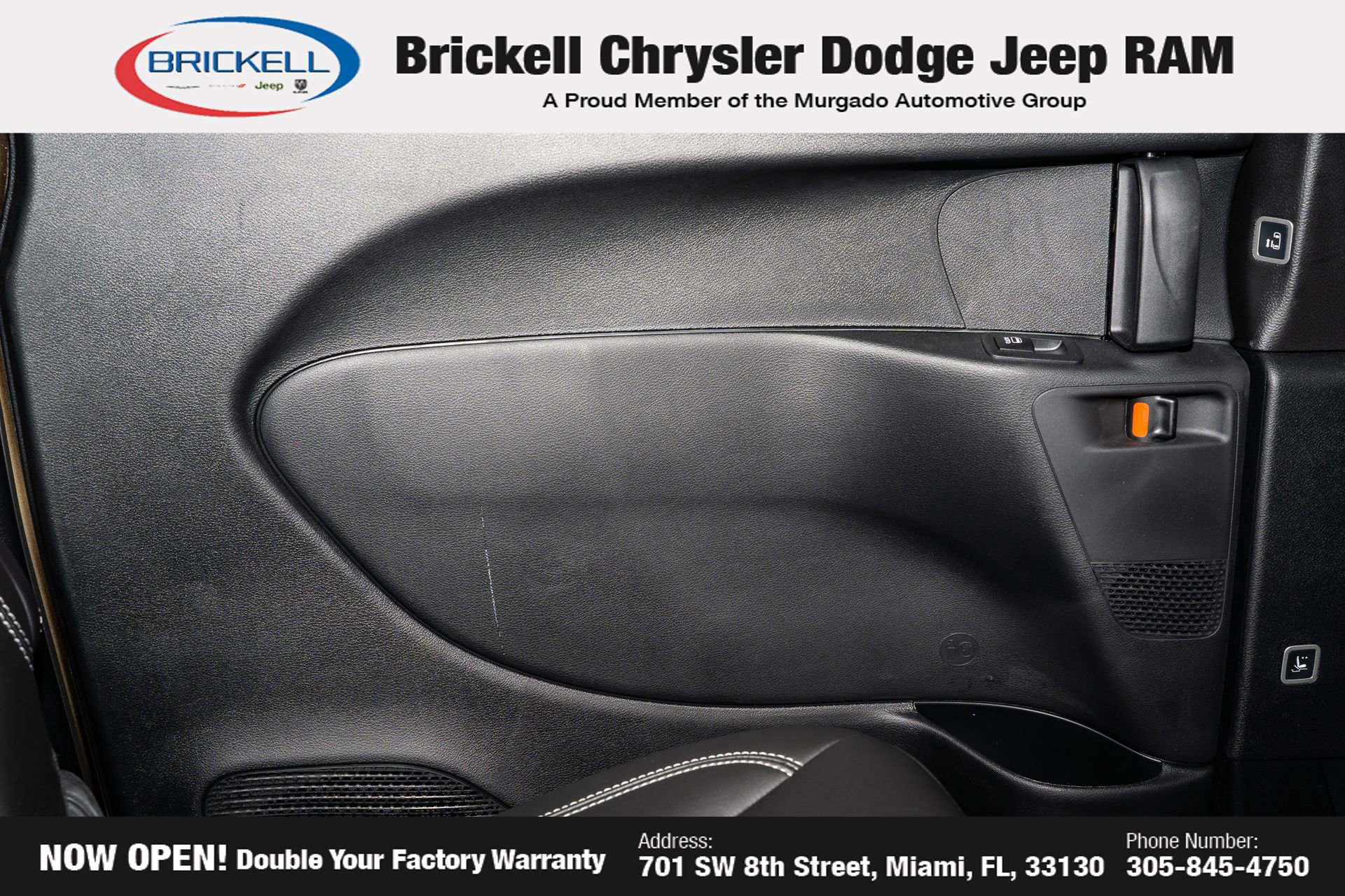 Used 2026 Chrysler Pacifica Select w/ S Appearance Package FWD image 12