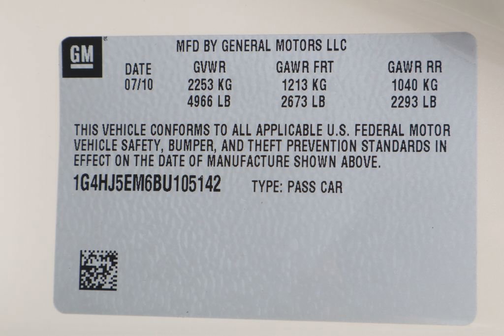 Used 2011 Buick Lucerne CXL image 28