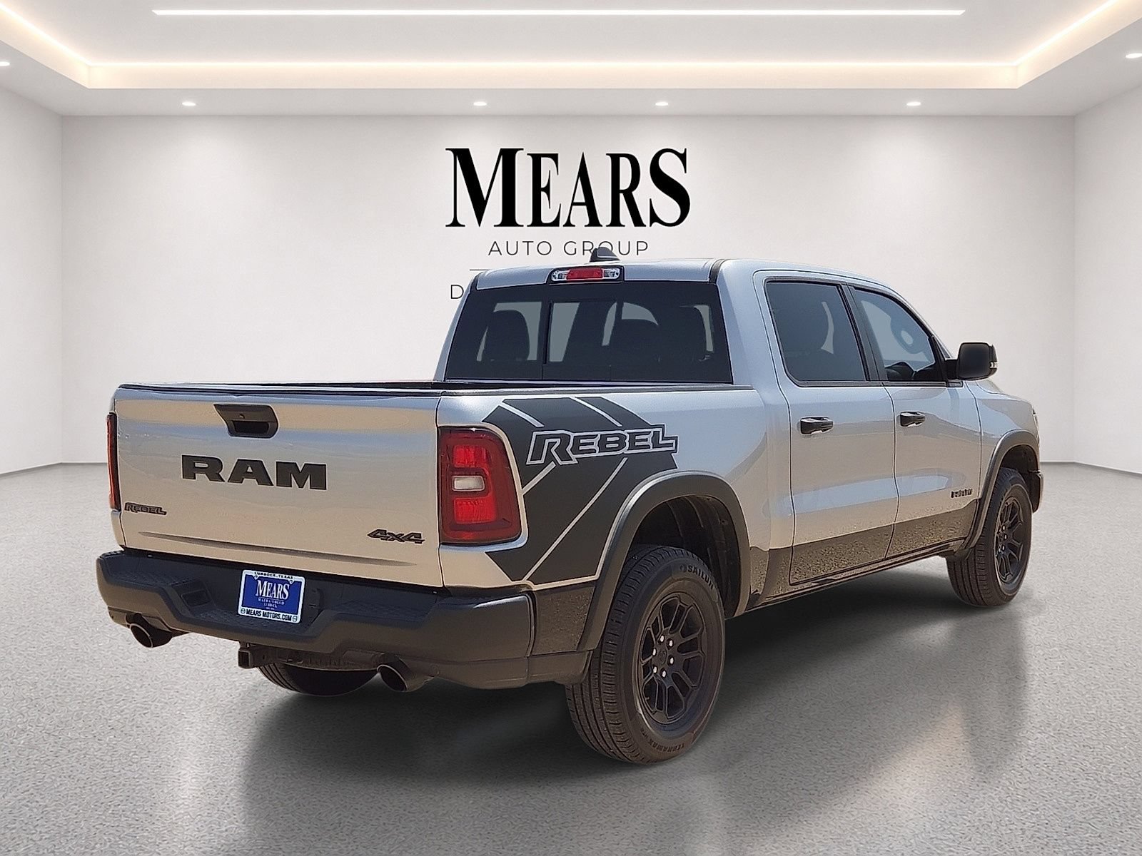 Used 2025 RAM 1500 Rebel w/ Rebel Level 1 Equipment Group AWD/4WD image 5