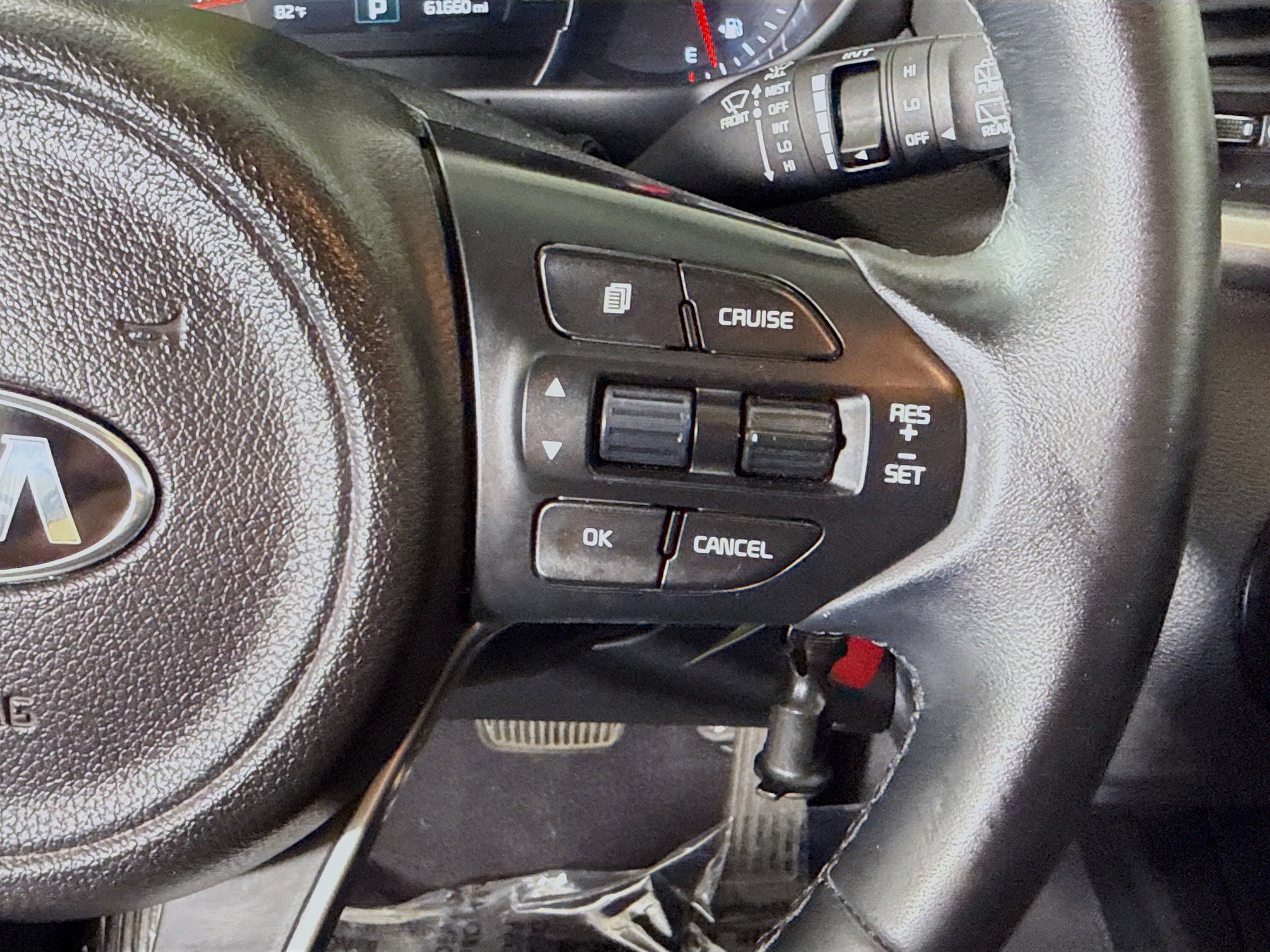 Used 2017 Kia Sorento LX w/ LX V6 Convenience Package image 15