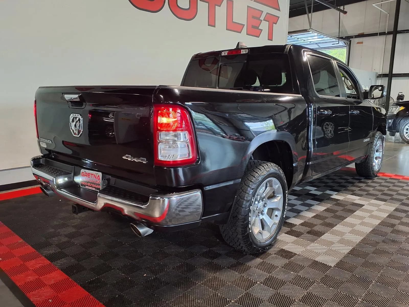 Used 2020 RAM 1500 Big Horn AWD/4WD image 7