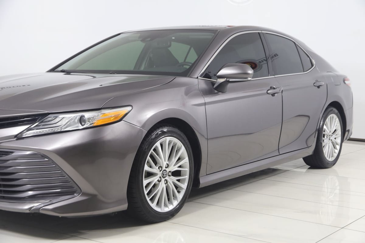Used 2019 Toyota Camry XLE FWD image 49