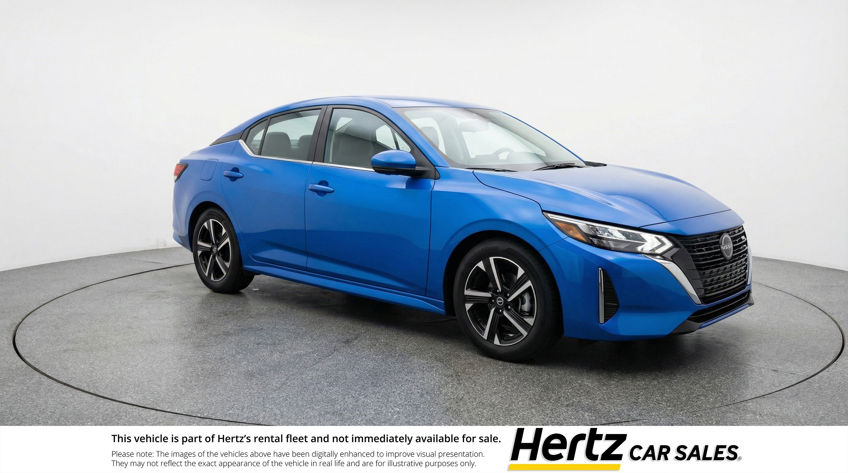 Used 2025 Nissan Sentra SV image 1