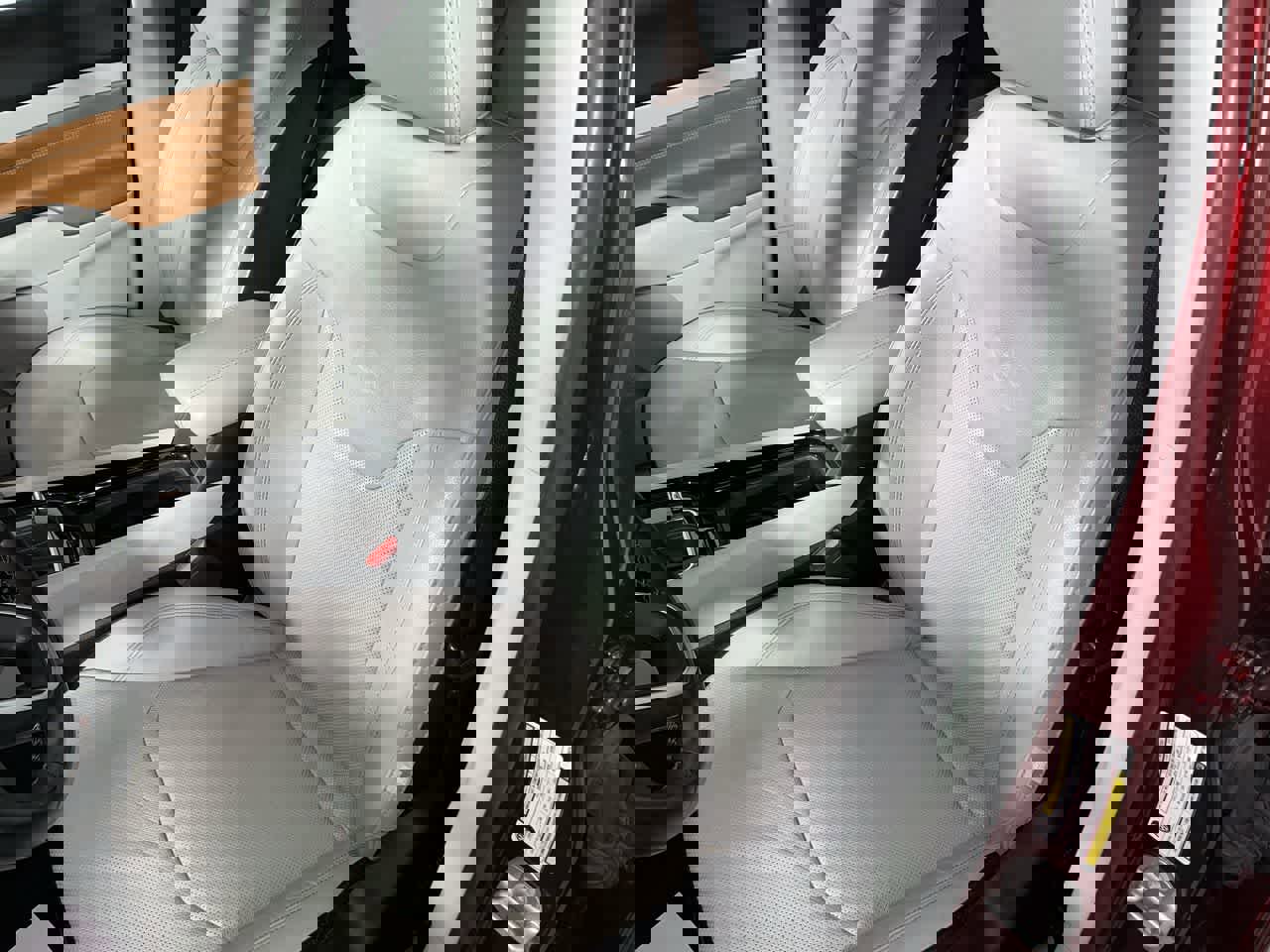 Used 2022 Jeep Compass Limited w/ Elite Group image 15