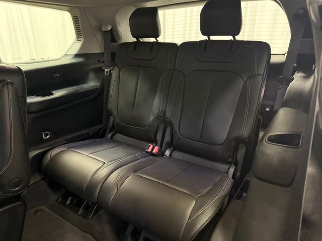 Used 2022 Jeep Grand Cherokee L Limited image 22