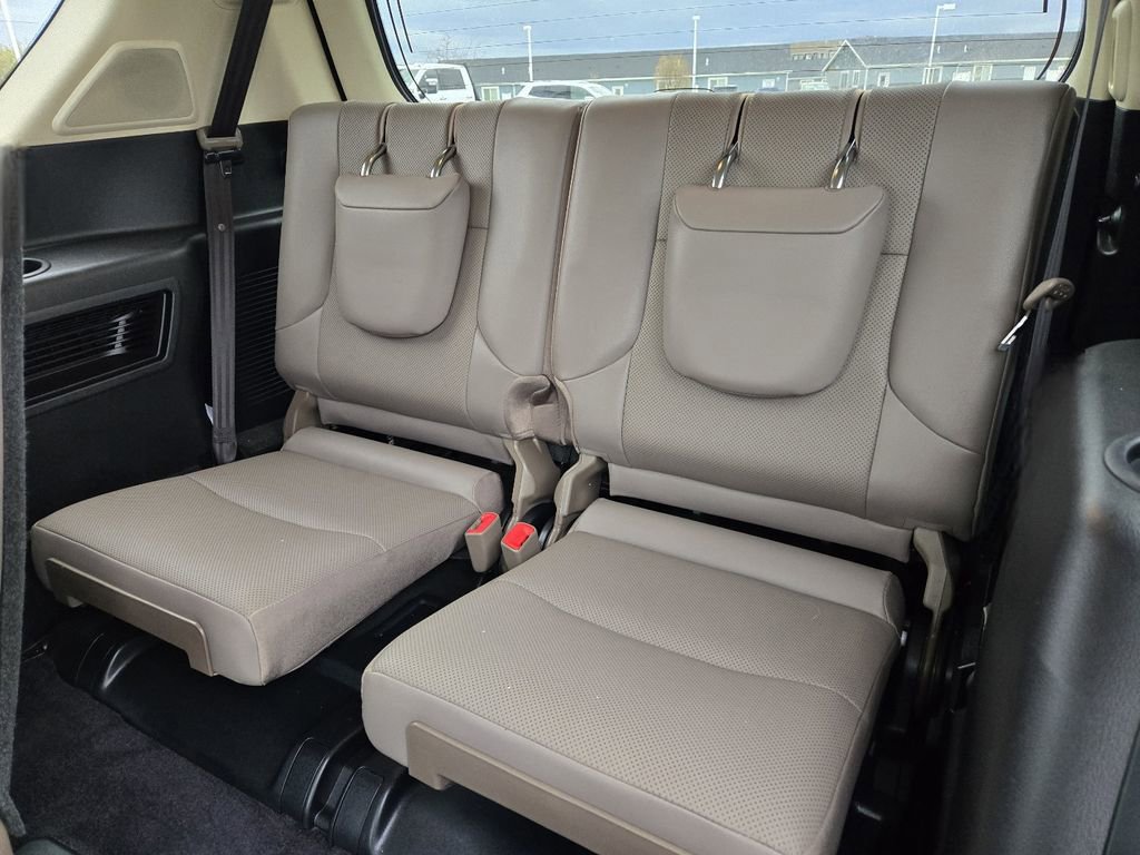 Used 2022 Lexus GX 460 Premium w/ Accessory Package image 5