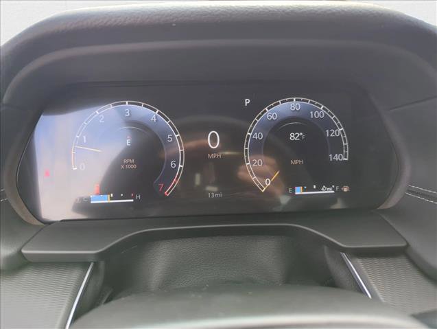 New 2025 Jeep Grand Cherokee Altitude image 11