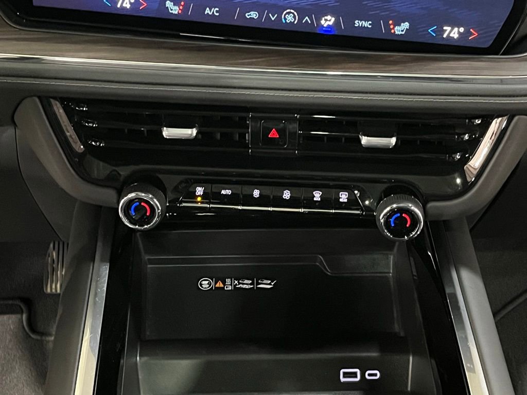 Certified 2025 Chevrolet Suburban Z71 w/ Z71 Off-Road Package image 26