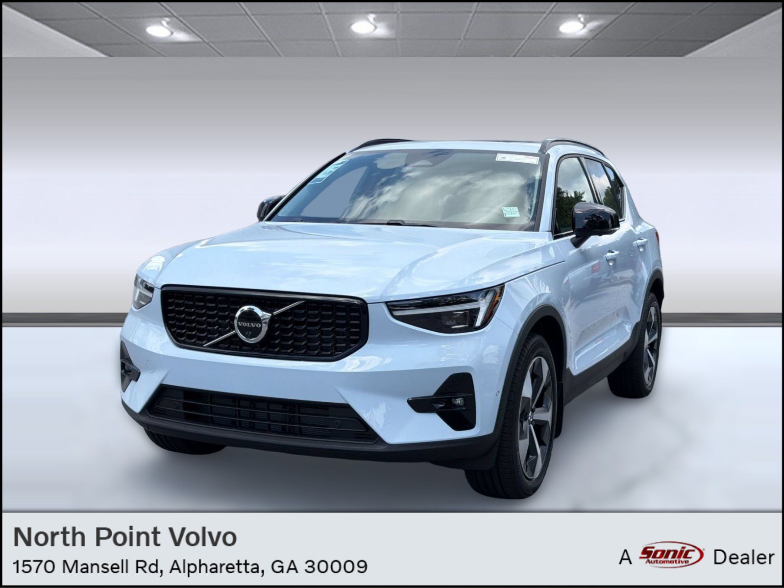 New 2026 Volvo XC40 B5 Plus w/ Climate Package AWD/4WD image 1