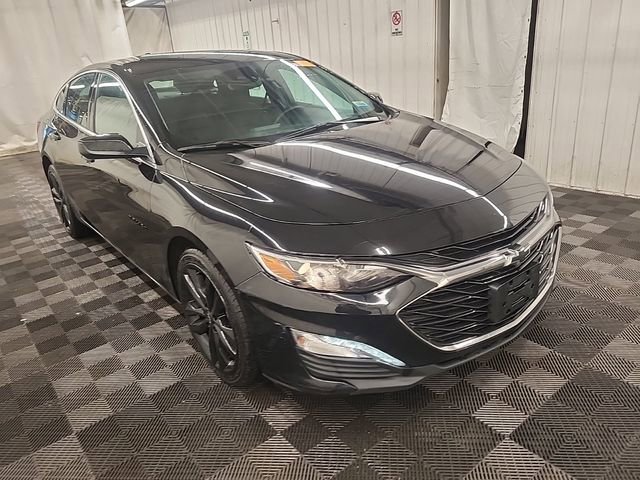 Used 2023 Chevrolet Malibu LT w/ Midnight Edition FWD image 8
