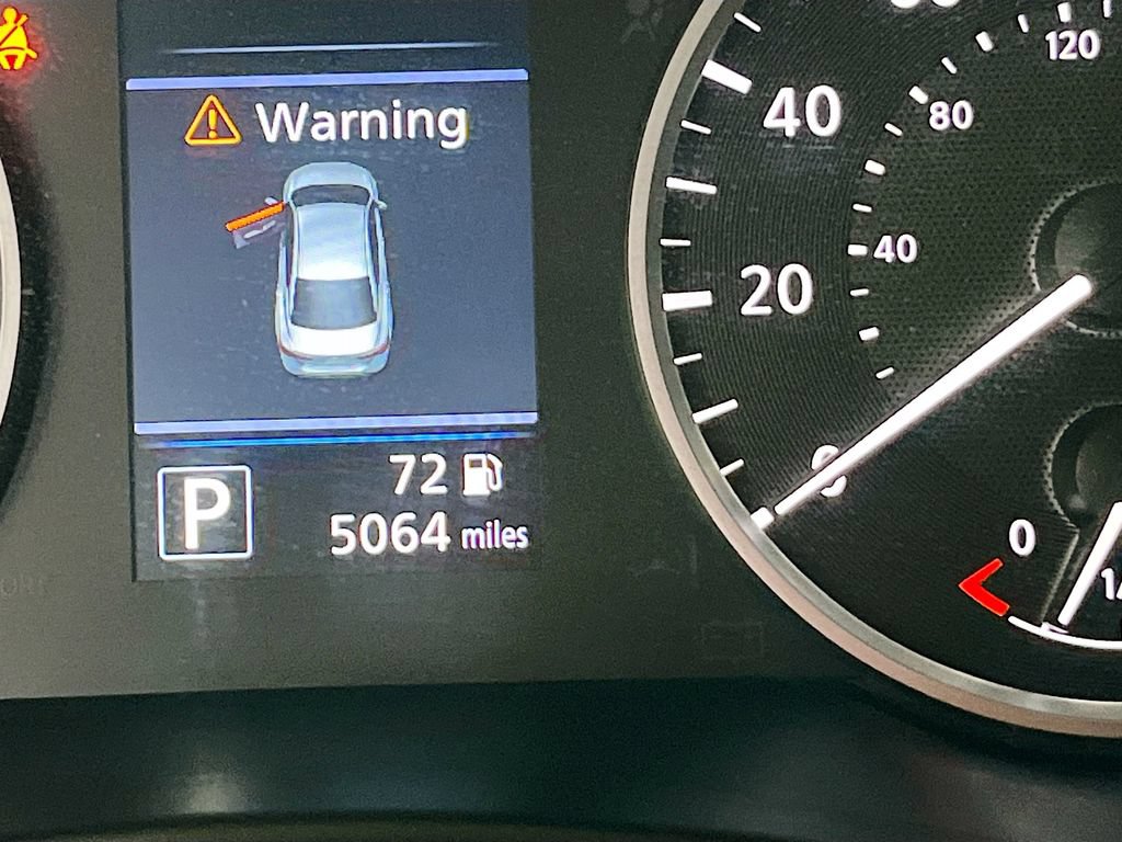 Used 2025 Nissan Sentra S FWD image 12