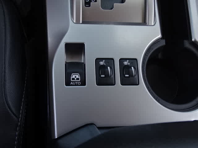 Used 2021 Toyota 4Runner SR5 Premium w/ Moonroof Package RWD image 34