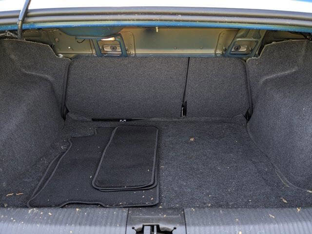 Used 2010 Ford Focus SE FWD image 26