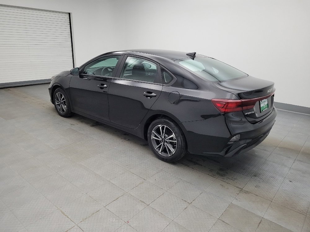 Used 2022 Kia Forte LXS w/ LXS Technology Package image 3