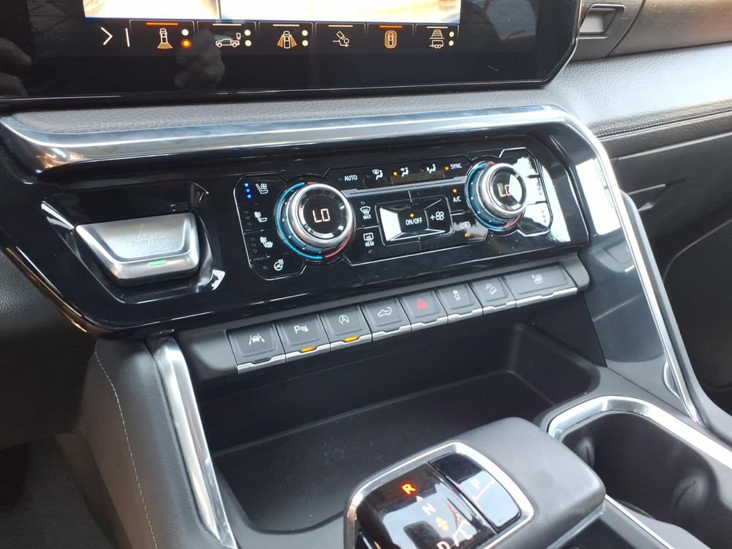 Used 2024 GMC Sierra 1500 Denali AWD/4WD image 28