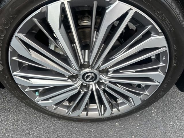 Used 2024 Nissan Altima 2.5 SL image 32