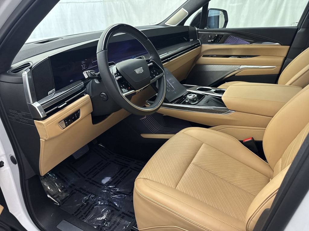 Used 2025 Cadillac Escalade IQ Sport 2 w/ LPO, ONYX Package AWD/4WD image 12