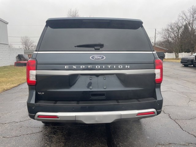 Used 2024 Ford Expedition XLT image 12