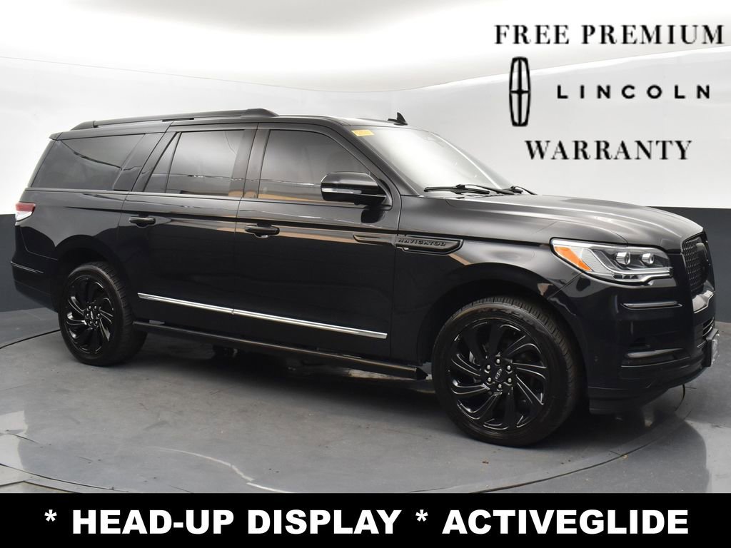 Used 2022 Lincoln Navigator L Reserve image 4