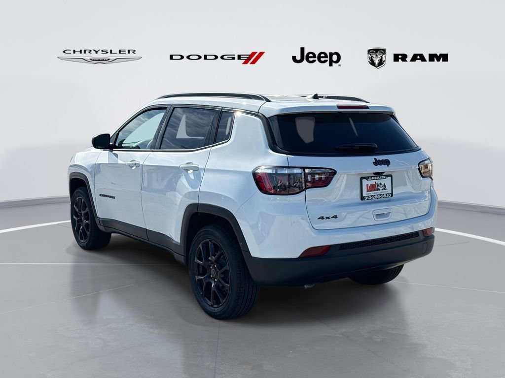 New 2026 Jeep Compass Latitude image 4