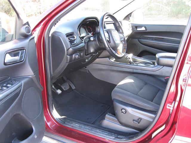 Used 2021 Dodge Durango SXT image 4