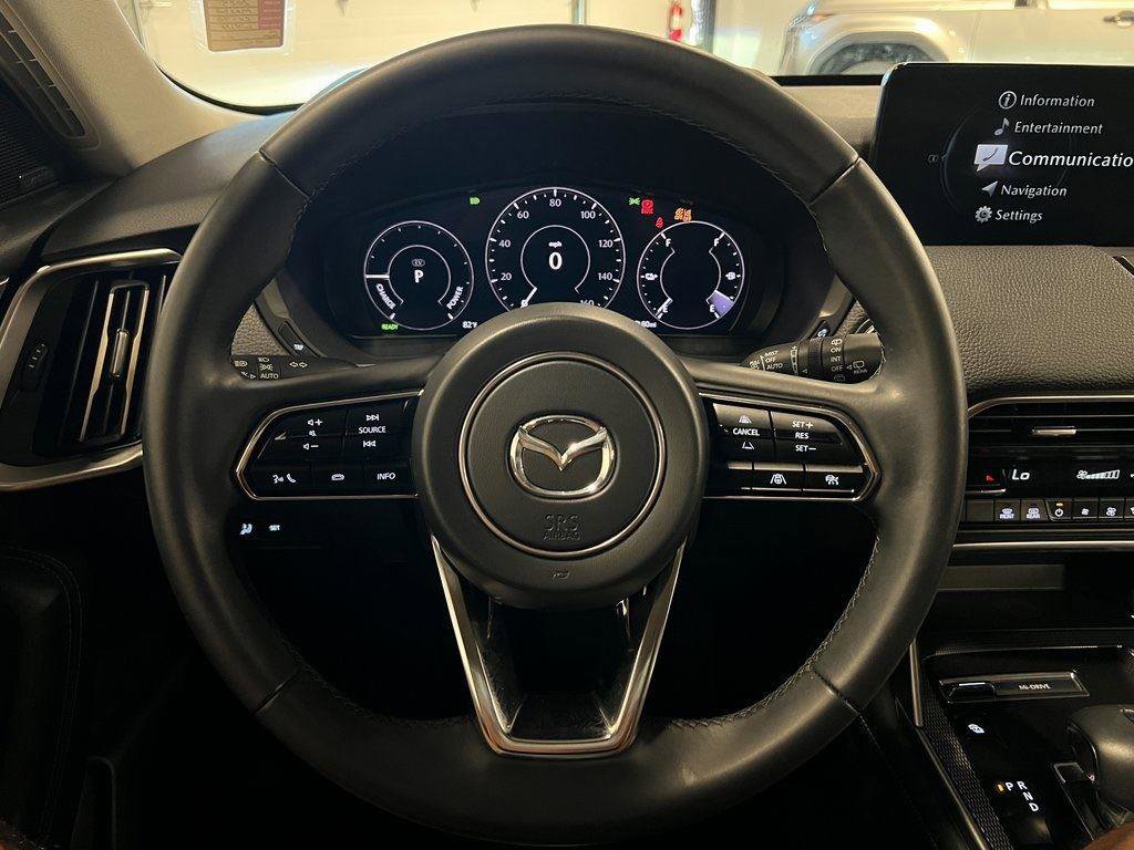 Used 2025 MAZDA CX-70 Plug-In Hybrid w/ Premium Pkg image 11