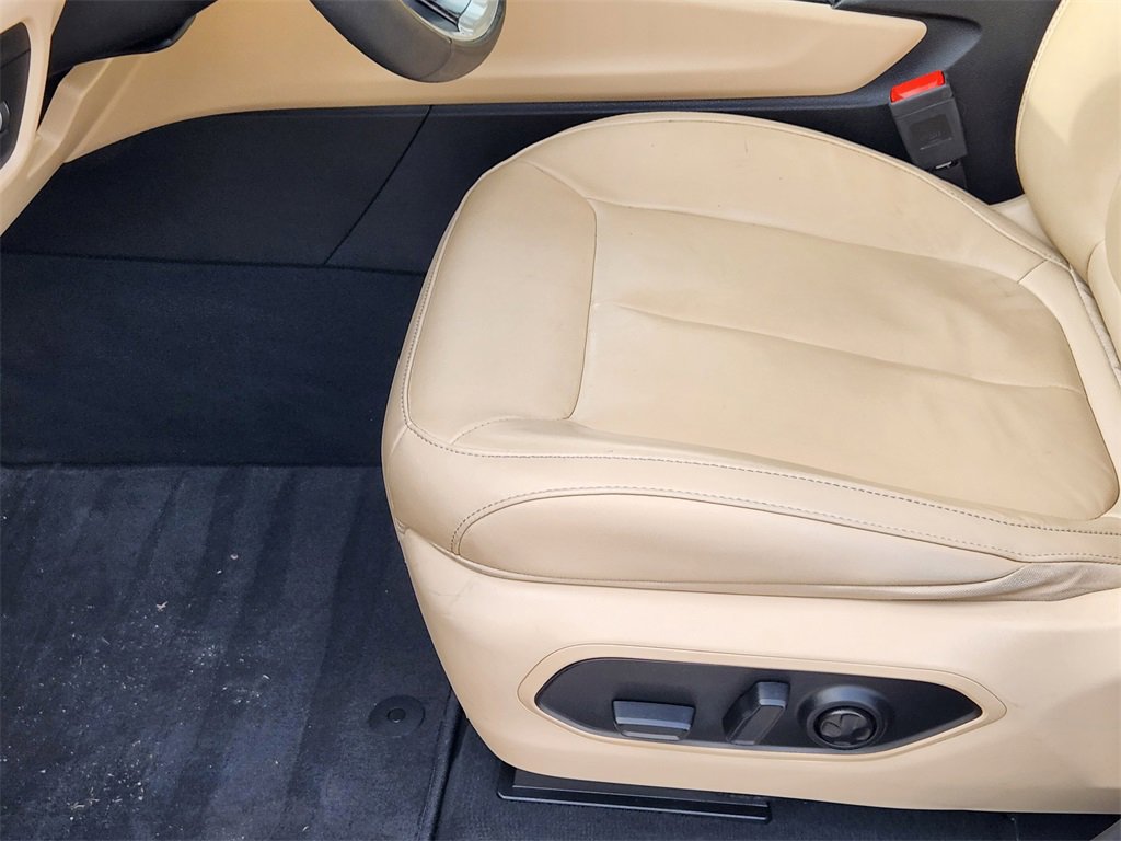 Used 2023 Jeep Grand Cherokee Limited w/ Trailer Tow Prep Group (B) image 8