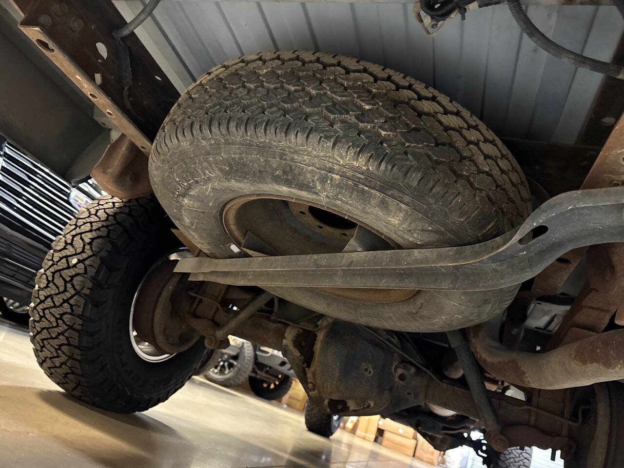 Used 1991 Dodge D/W Truck 250 image 40