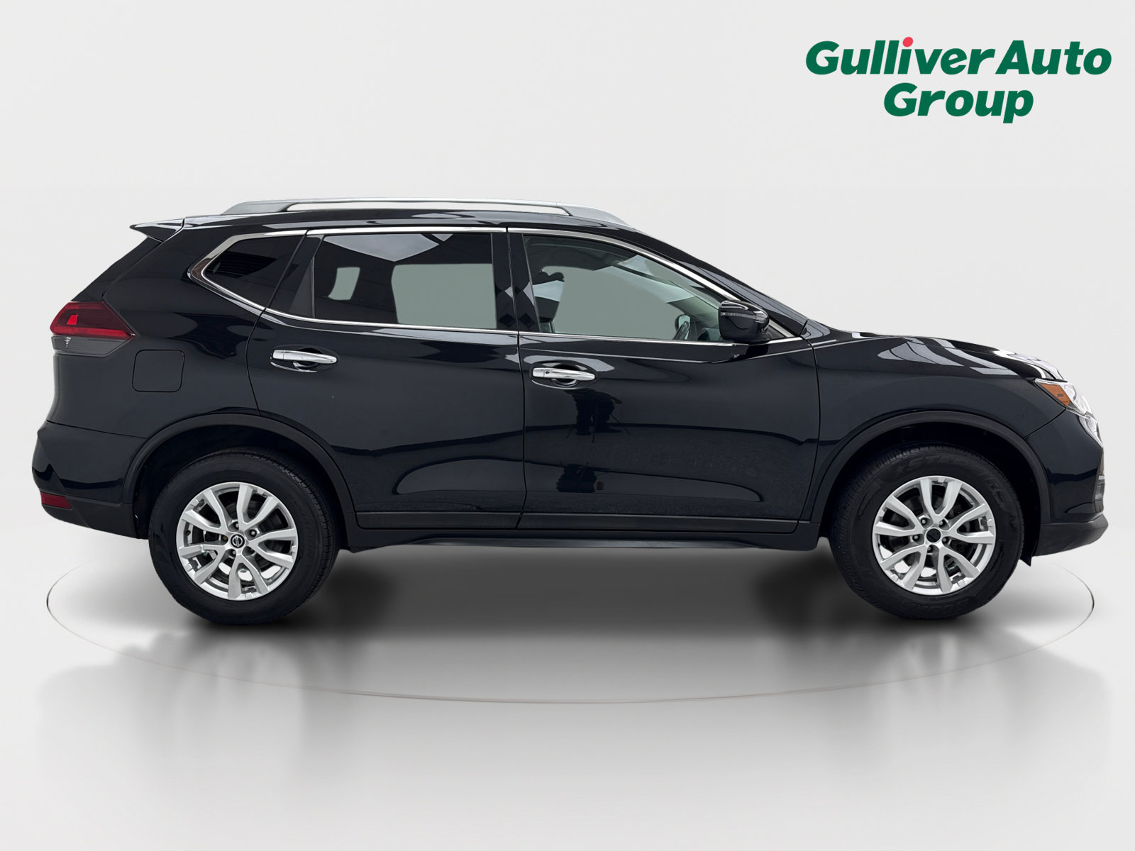 Used 2018 Nissan Rogue SV AWD/4WD image 10