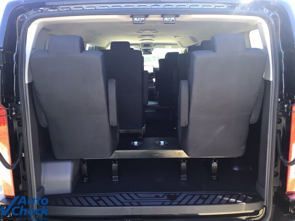 Used 2023 Ford Transit 350 148 Low Roof Wagon image 6