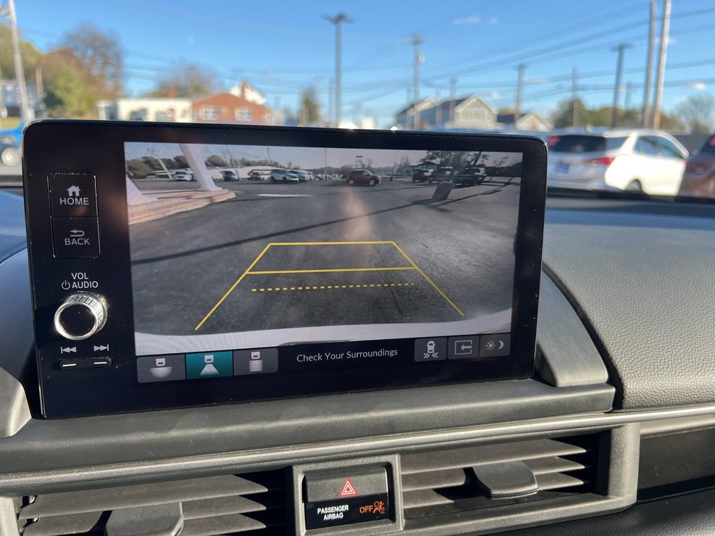 Used 2023 Honda Pilot Touring image 23