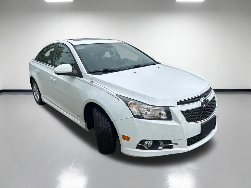 Used 2014 Chevrolet Cruze LT w/ All-Star Edition FWD image 5