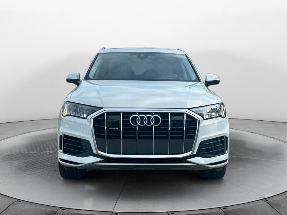 Used 2023 Audi Q7 3.0T Prestige AWD/4WD image 2