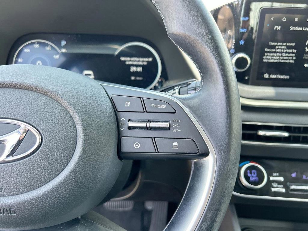 Certified 2023 Hyundai Sonata SEL w/ Convenience Package image 32
