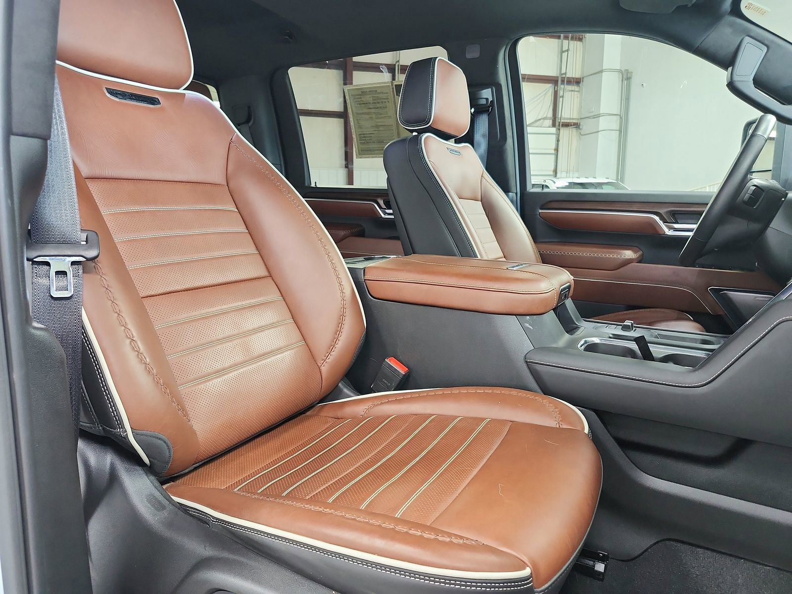 Used 2026 GMC Sierra 2500 Denali Ultimate image 45