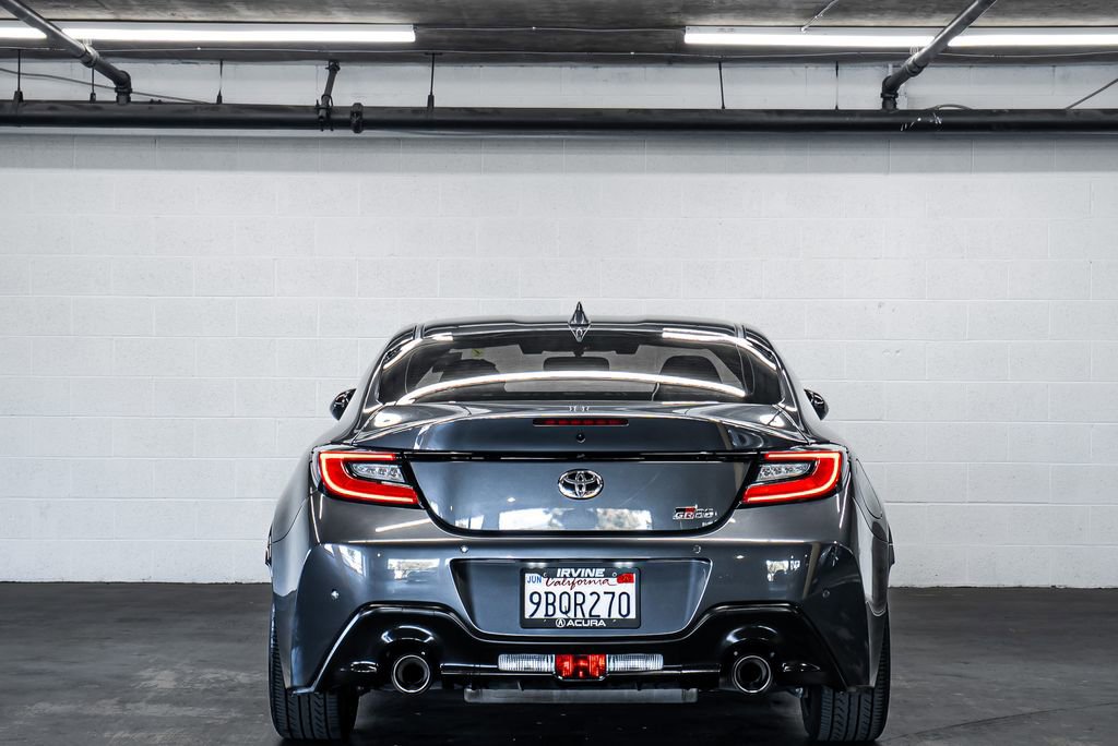 Used 2022 Toyota GR86 image 4
